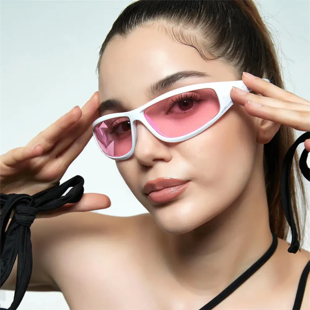 Retro Y2K Sunglasses - Futuristic