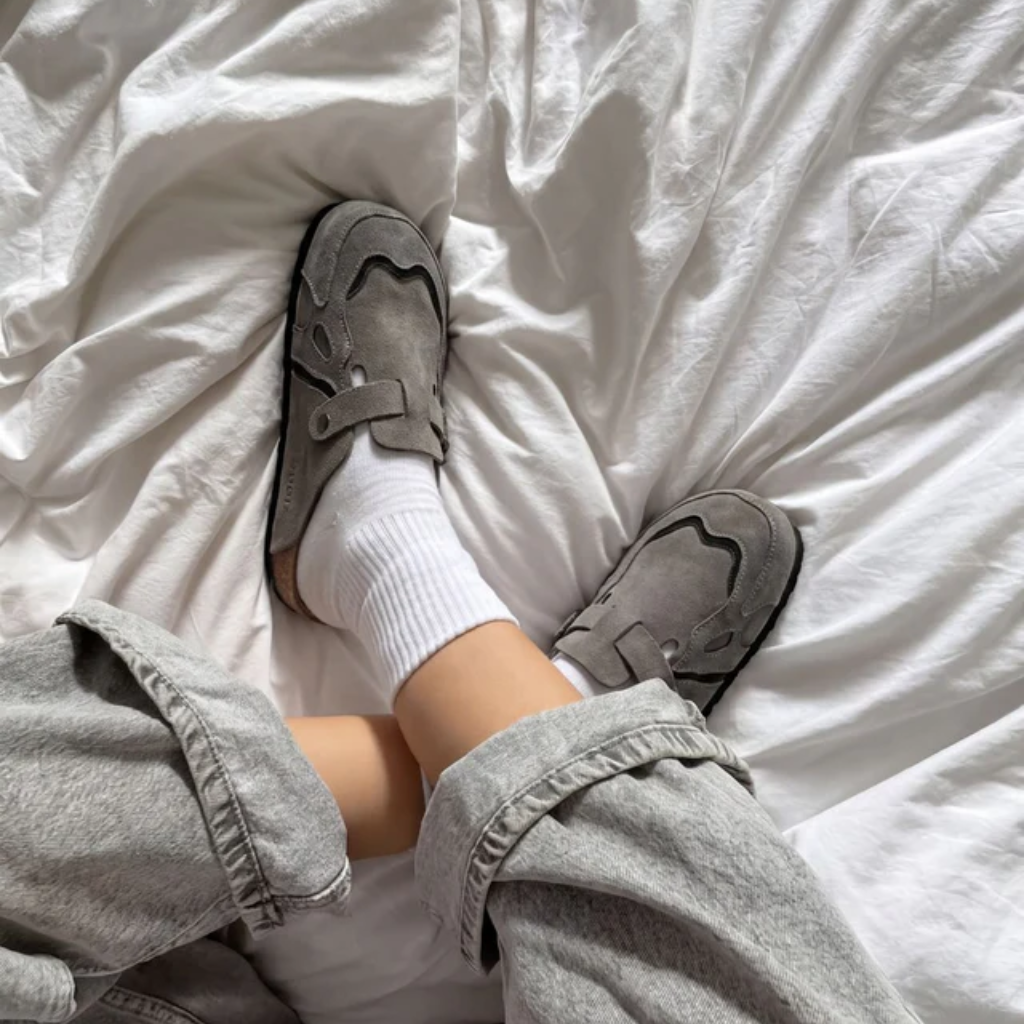 Wavy Clogs - Y2K