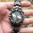 Claw Watch Round Case Retro Y2K Quartz