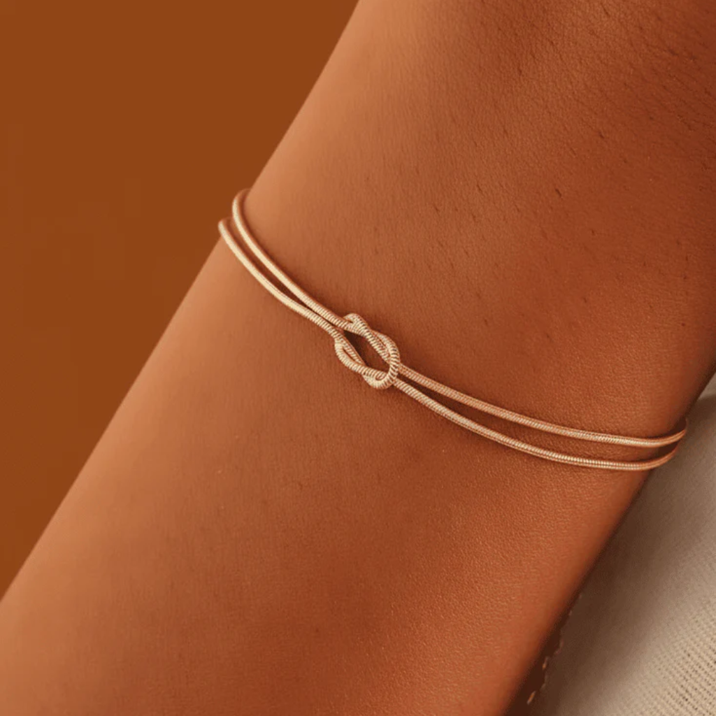Friendship Bracelet Eternal Bond