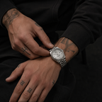 Men's Silver-Tone White Dial Watch Day-Date Display – Fluted Bezel