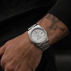 Men's Silver-Tone White Dial Watch Day-Date Display – Fluted Bezel