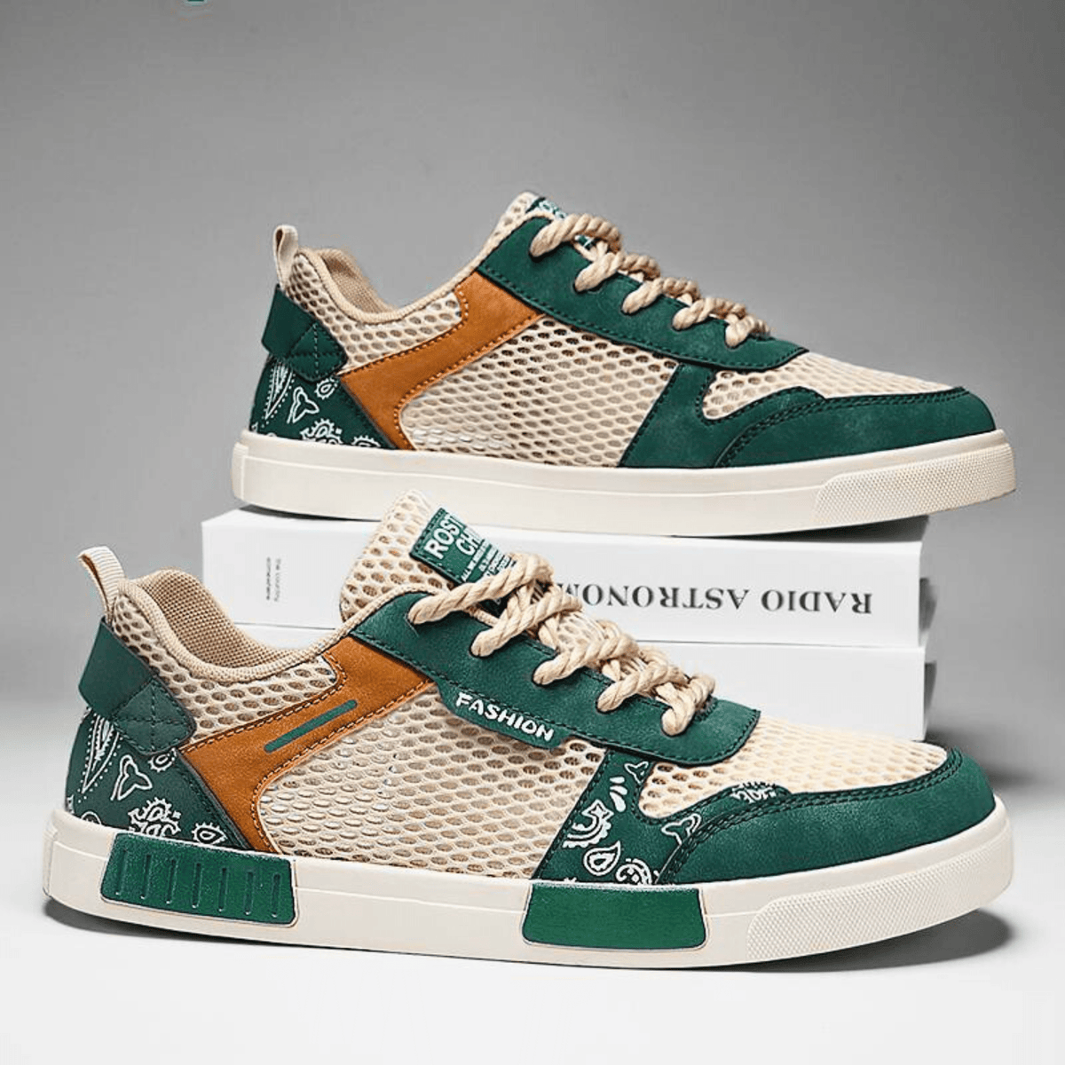 Mens Sneaker Laced - Mesh Upper - Rubber Sole