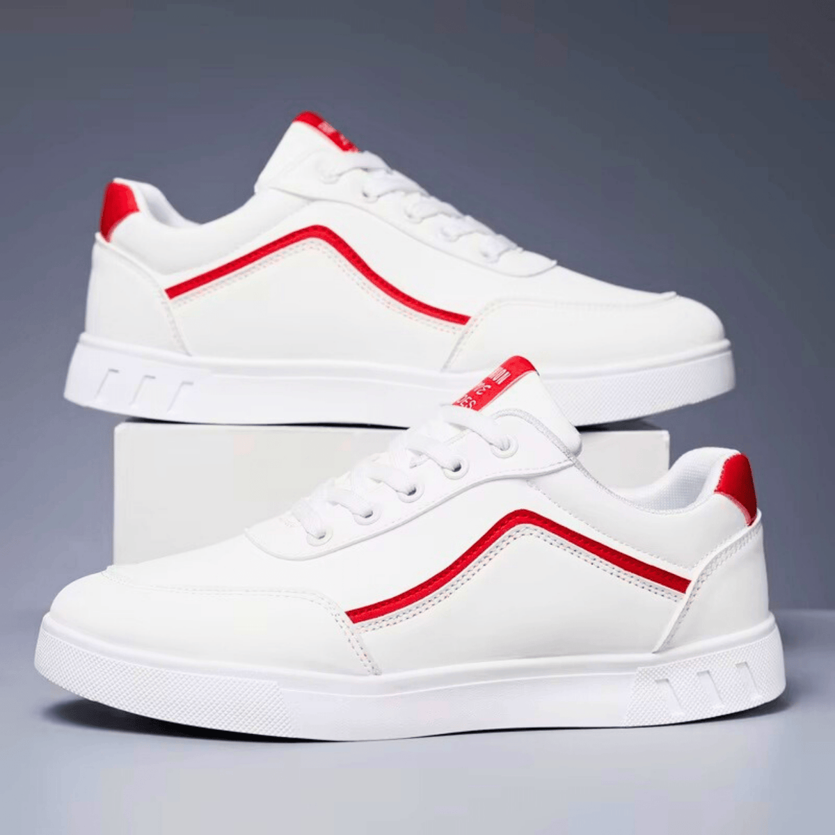 Minimalist Premium Sneaker - Rubber Sole