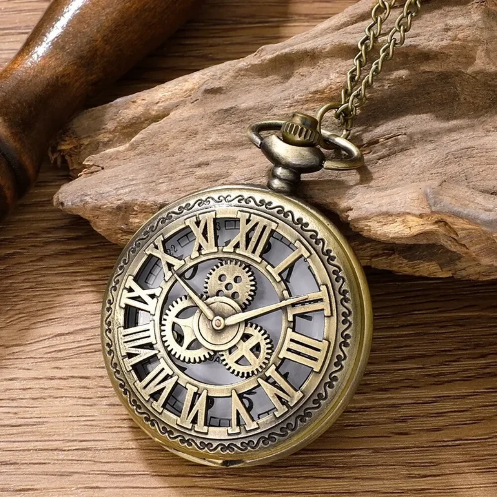 Pocket Watch - Pendant with Chain - Roman Numerals Quartz