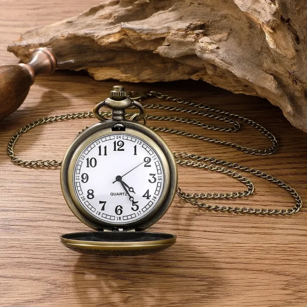 Pocket Watch - Pendant with Chain - Roman Numerals Quartz